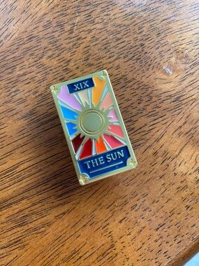 Crocs Jibbitz XIX the sun tarot card croc charm